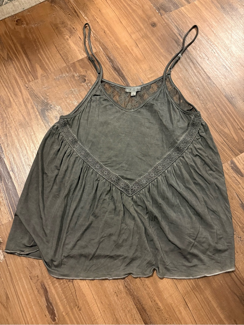POL Grey Lace-Trim Spaghetti Strap Camisole